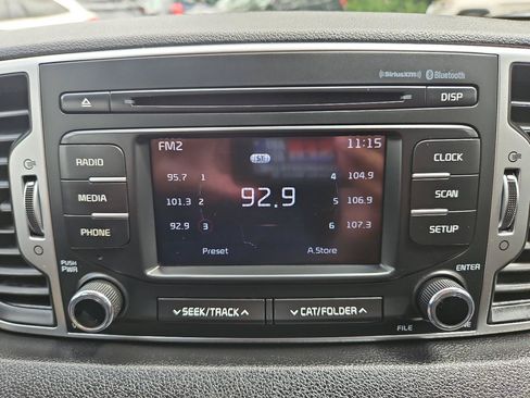 Used 2018 Kia Sportage LX AWD/4WD image 27