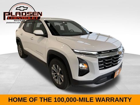 Used 2025 Chevrolet Equinox LT AWD/4WD image 8
