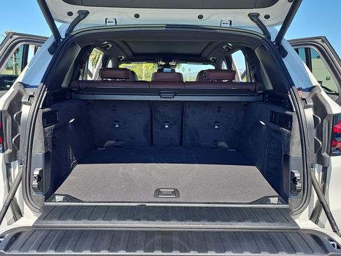 New 2026 BMW X5 sDrive40i image 12