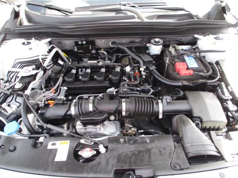 Used 2021 Honda Accord LX image 8