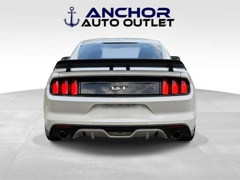 Used 2017 Ford Mustang GT Premium RWD image 7