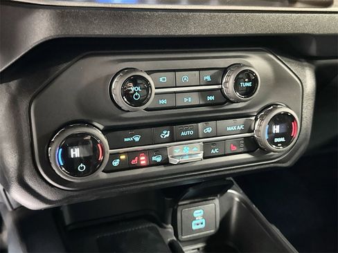 New 2025 Ford Bronco Outer Banks image 22