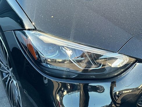 Used 2025 Mercedes-Benz C 300 Sedan image 13