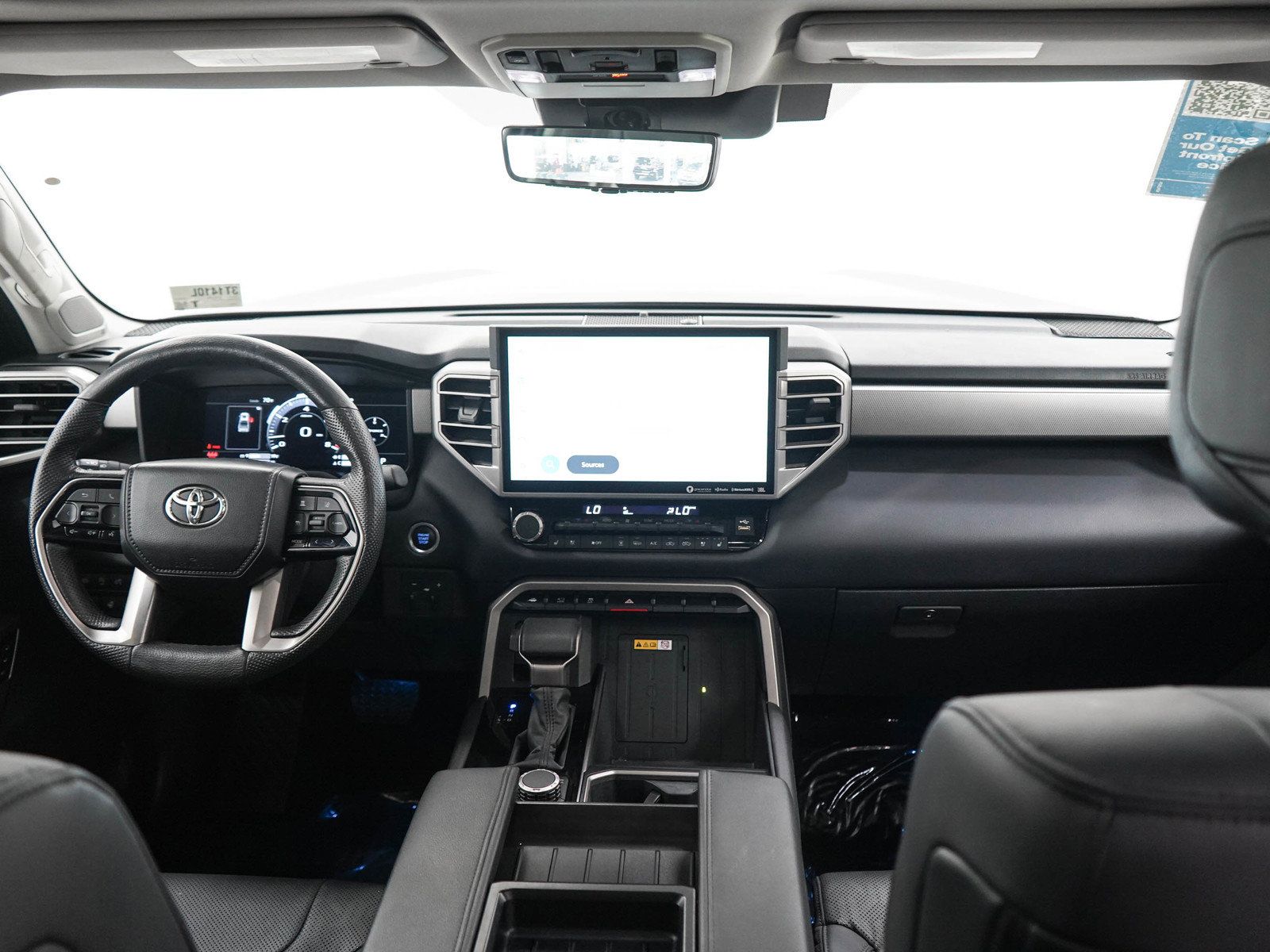 Used 2024 Toyota Tundra Limited AWD/4WD image 13