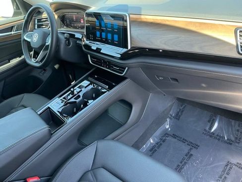 Certified 2026 Volkswagen Atlas SE AWD/4WD image 23