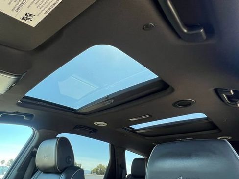 Used 2023 Buick Enclave Avenir w/ Avenir Technology Package FWD image 41