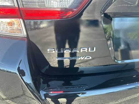 Used 2021 Subaru Crosstrek 2.0i AWD/4WD image 4
