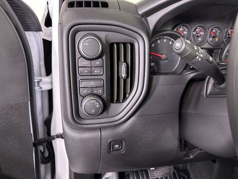 New 2026 Chevrolet Silverado 1500 W/T w/ WT Convenience Package AWD/4WD image 18