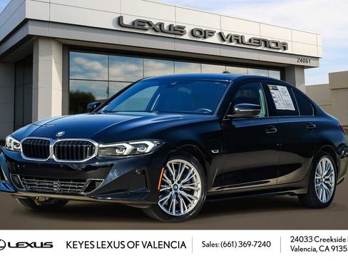 Used 2023 BMW 330e 330e w/ Driving Assistance Package image 1