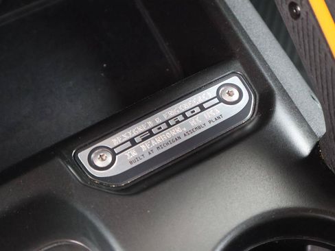 Used 2023 Ford Bronco Badlands w/ Sasquatch Package AWD/4WD image 39