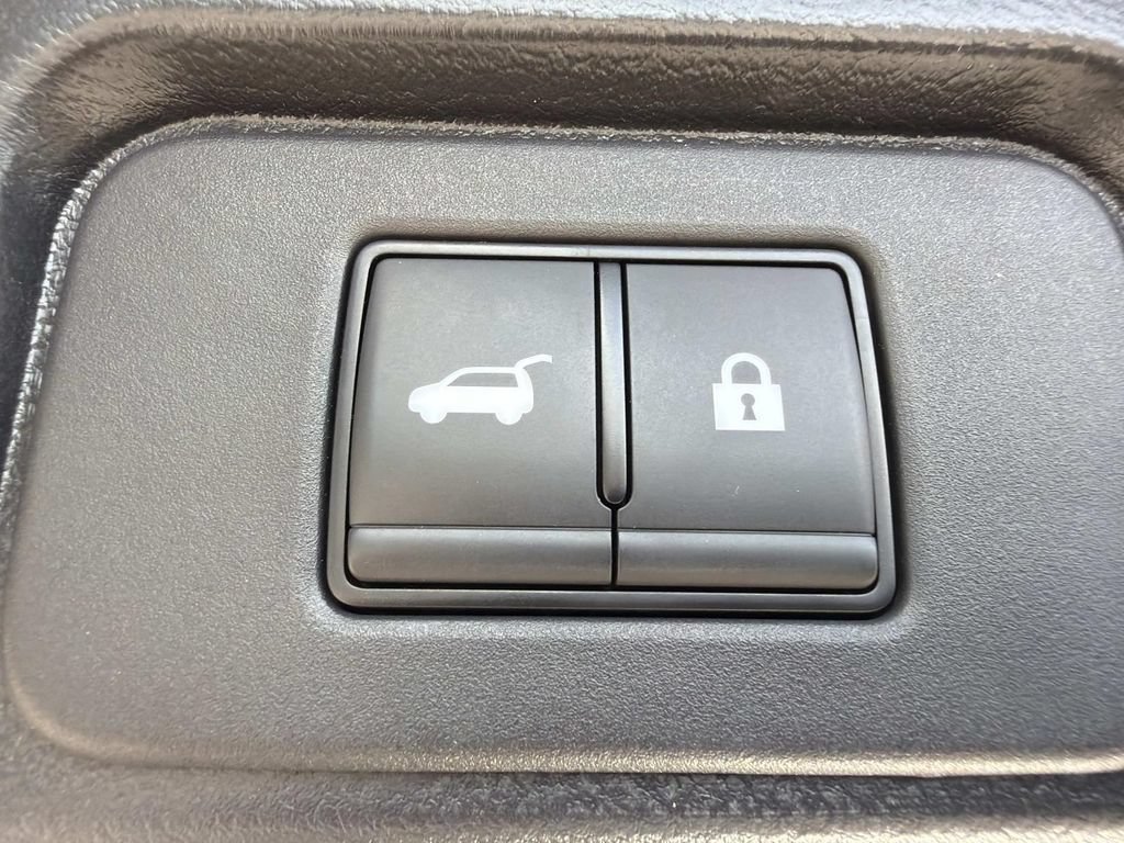Used 2023 Nissan Rogue SL w/ SL Premium Package FWD image 13