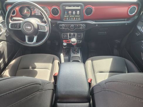 Used 2020 Jeep Wrangler Unlimited Rubicon AWD/4WD image 2