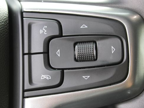 Used 2023 Chevrolet Silverado 1500 LTZ AWD/4WD image 19