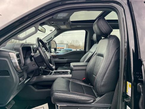 Used 2023 Ford F250 Lariat w/ Lariat Ultimate Package AWD/4WD image 27