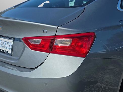 Used 2024 Chevrolet Malibu LT image 32