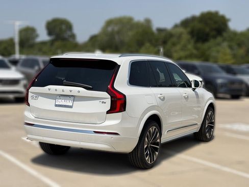 New 2026 Volvo XC40 B5 Plus w/ Climate Package AWD/4WD image 7