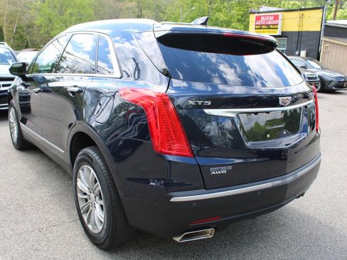 Used 2017 Cadillac XT5 Luxury w/ Driver Awareness Package AWD/4WD image 10