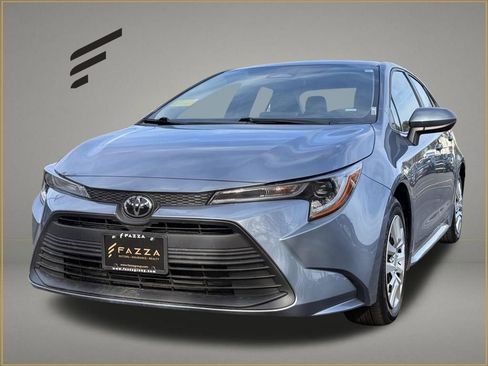 Used 2023 Toyota Corolla LE image 1