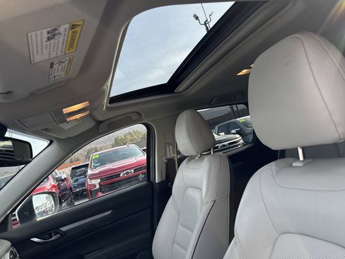 Used 2025 MAZDA CX-5 AWD 2.5 S w/ Preferred Package image 23