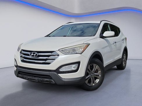 Used 2013 Hyundai Santa Fe Sport w/ Popular Equipment Pkg FWD image 2