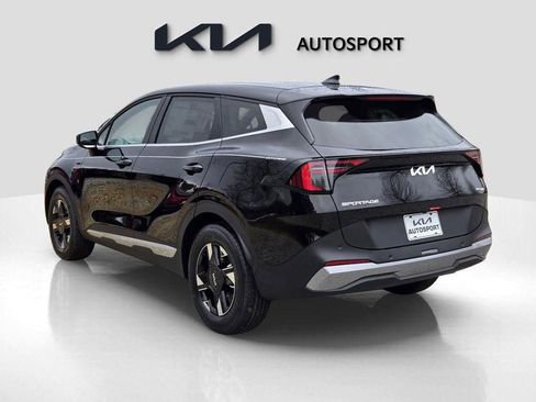 New 2026 Kia Sportage LX image 10