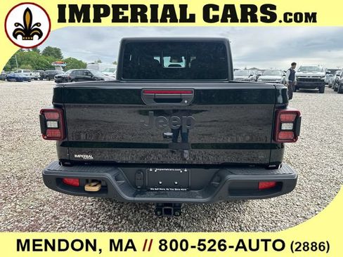 New 2026 Jeep Gladiator Overland AWD/4WD image 10