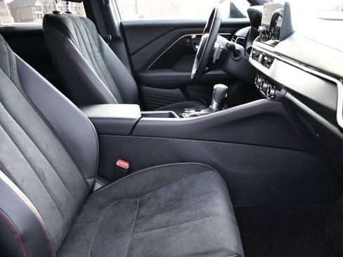 Certified 2025 Acura ADX A-Spec image 30