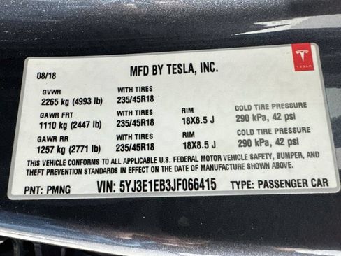 Used 2018 Tesla Model 3 Long Range AWD/4WD image 27