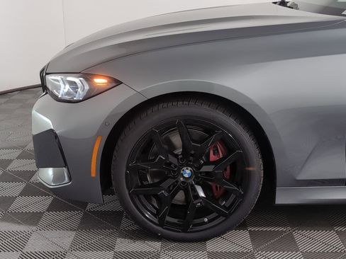 Used 2026 BMW 330i Sedan w/ M Sport Package RWD image 9