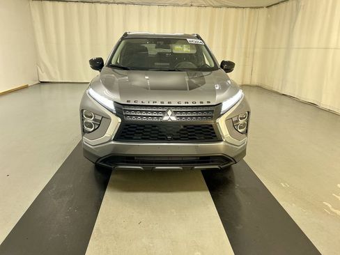 Used 2024 Mitsubishi Eclipse Cross Black Edition image 3