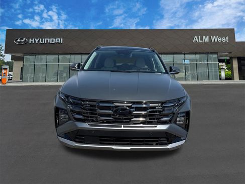 New 2026 Hyundai Tucson Limited FWD image 2