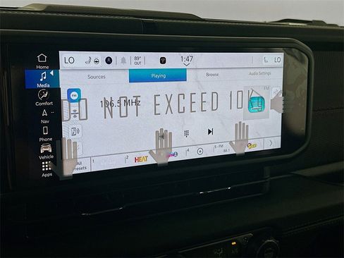 New 2025 Jeep Gladiator Rubicon w/ Convenience Group image 13