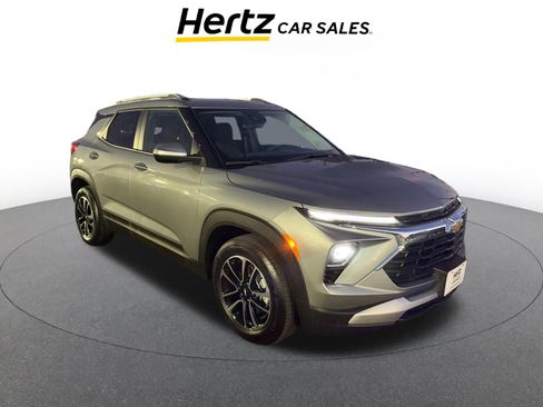 Used 2025 Chevrolet TrailBlazer LT image 1