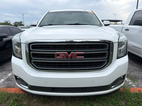 Used 2019 GMC Yukon XL SLT RWD image 2