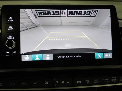 Used 2025 Honda Odyssey Sport-L image 30