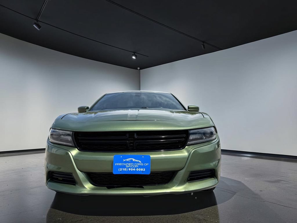 Used 2019 Dodge Charger SXT w/ Leather Interior Group RWD image 8