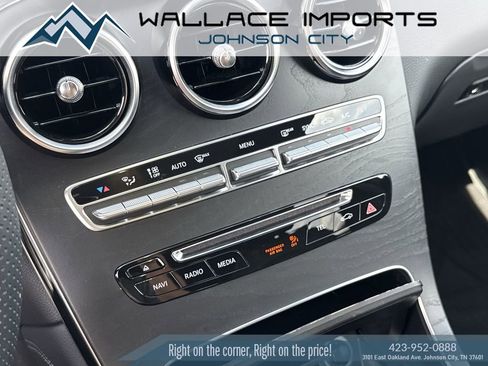 Used 2019 Mercedes-Benz GLC 300 4MATIC image 28