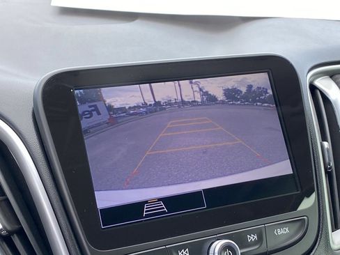 Used 2022 Chevrolet Malibu RS FWD image 30