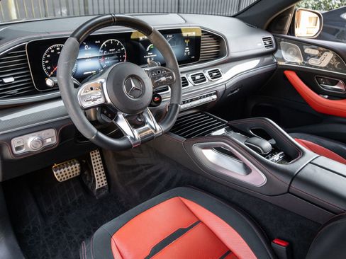 Used 2023 Mercedes-Benz GLE 53 AMG 4MATIC Coupe image 4