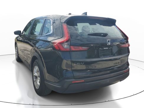 Used 2023 Honda CR-V LX image 7