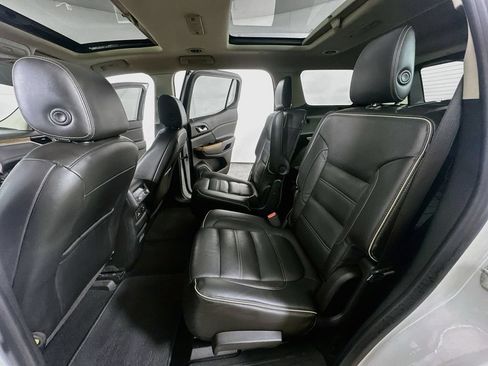 Used 2017 GMC Acadia Denali w/ Technology Package AWD/4WD image 15