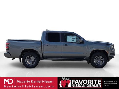 New 2026 Nissan Frontier SV w/ Tow Package AWD/4WD image 6