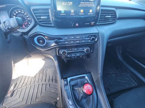 Used 2020 Hyundai Veloster N w/ Performance Package image 10