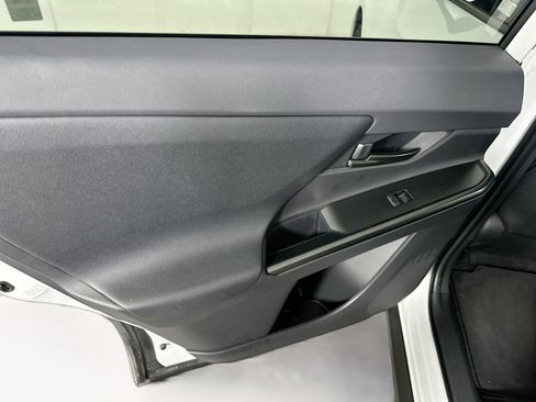 Used 2026 Toyota bZ FWD image 26