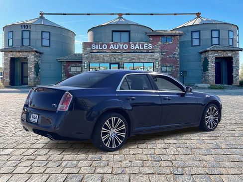 Used 2014 Chrysler 300 S image 5