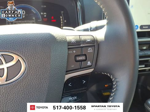 Used 2026 Toyota Camry SE FWD image 19