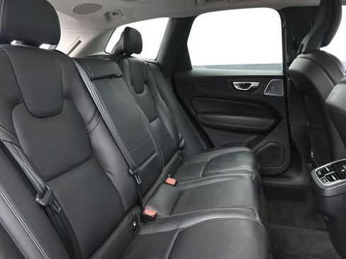 Used 2023 Volvo XC60 B6 Ultimate w/ Protection Package Premier AWD/4WD image 31