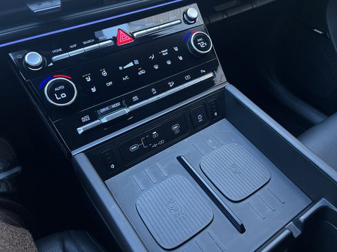 Used 2024 Hyundai Santa Fe Calligraphy image 37