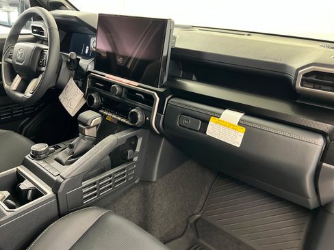 New 2026 Toyota 4Runner Limited image 24