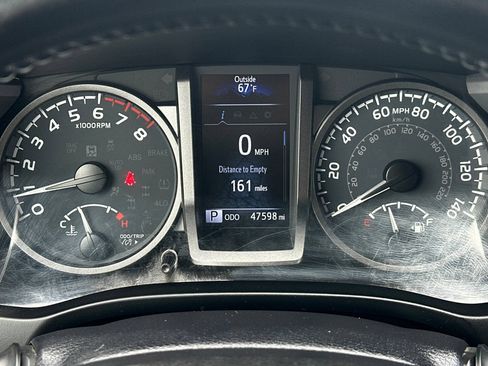 Used 2023 Toyota Tacoma TRD Off-Road AWD/4WD image 22